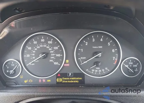 2016 BMW 320I xDrive z USA, uszkodzony, nr VIN WBA8E5G5XGNT41371